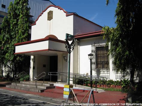 CASINO ESPANOL DE MANILA .